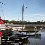 Hornbaekhus 3*