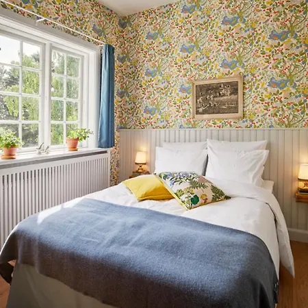 Hornbaekhus Hotel 3*