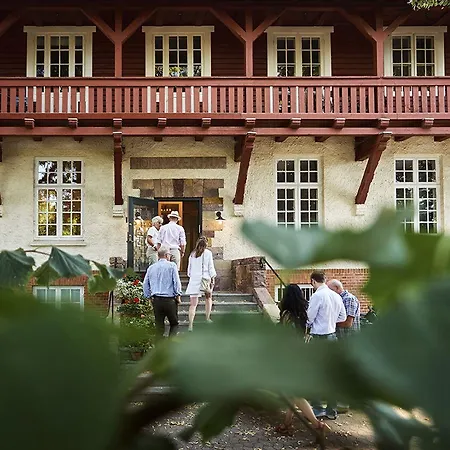 Hornbaekhus Hotel 3*