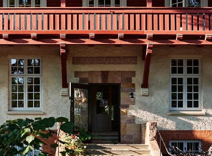 Otel Hornbaekhus Hornbæk
